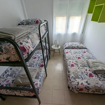Apartment En Roses, A 2 Minutos A Pie De Playa Roses