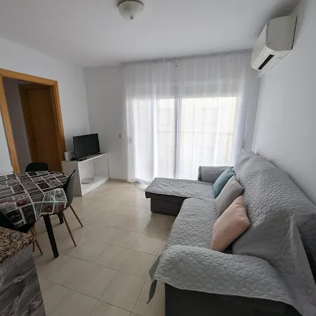 Apartment En Roses, A 2 Minutos A Pie De Playa